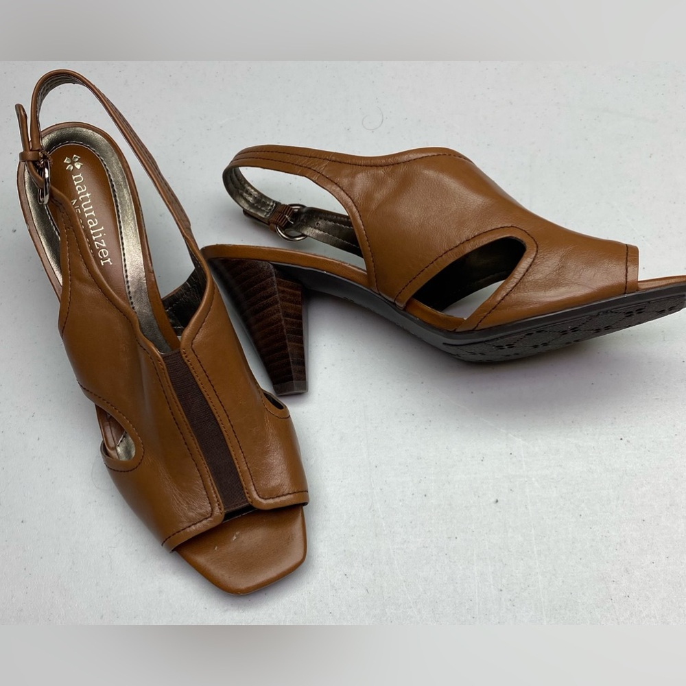 Naturalizer DRK TAN Leather Heeled Slingbacks, 8M Spring Sale